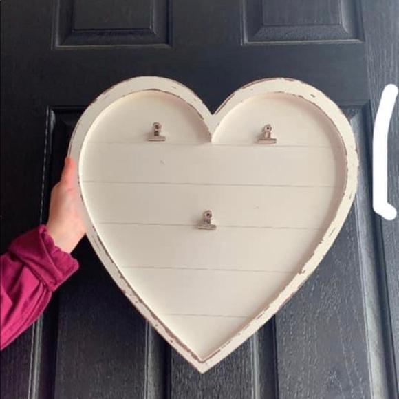 Decor - Picture 1 of 1